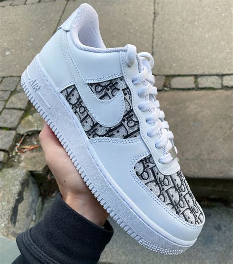 scarpe nike x dior prezzo|NIKE AIR FORCE 1 x DIOR per 75,95€ .